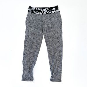 Lululemon Departure Pant Trousers Pants Black White Floral